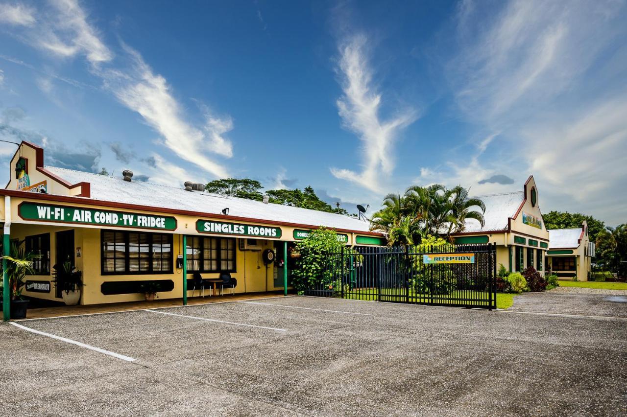 Tropical Lodge Innisfail Esterno foto