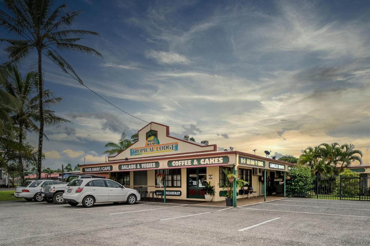Tropical Lodge Innisfail Esterno foto