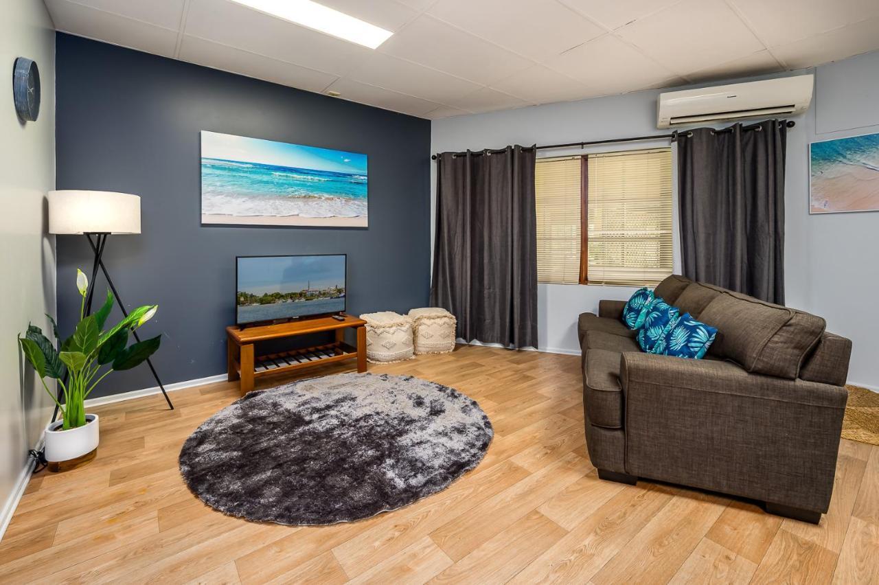Tropical Lodge Innisfail Esterno foto